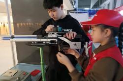 开云体育app-英国射箭选手取得好成绩赢得掌声的简单介绍