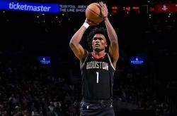 开云体育登录-火箭鏖战希腊男篮，塔图姆制霸全场