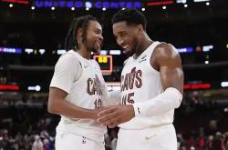 开云体育APP下载-76人主场大胜篮网，豪取三连胜