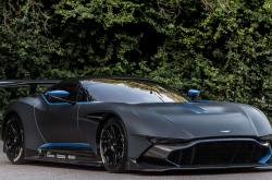 开云体育中国-北欧神话的逆袭，伊萨克欧冠半决赛接管比赛，打破日本式战术压制芬兰的宿命