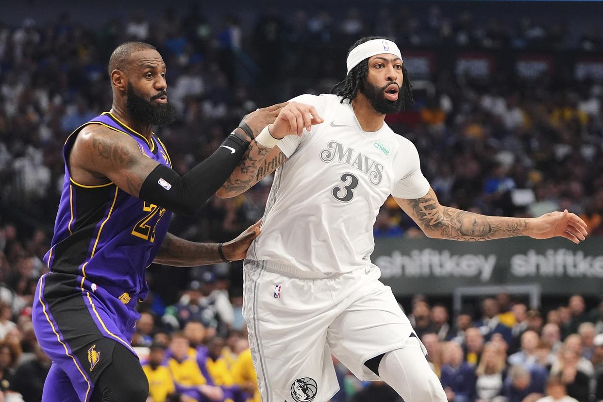 独行侠客场战胜湖人，取得四连胜