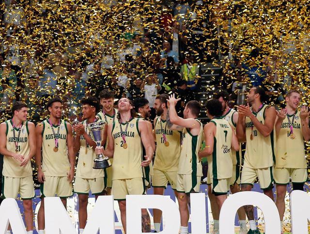 澳大利亚男子篮球队惊险获胜 澳大利亚男子篮球队惊险获胜
