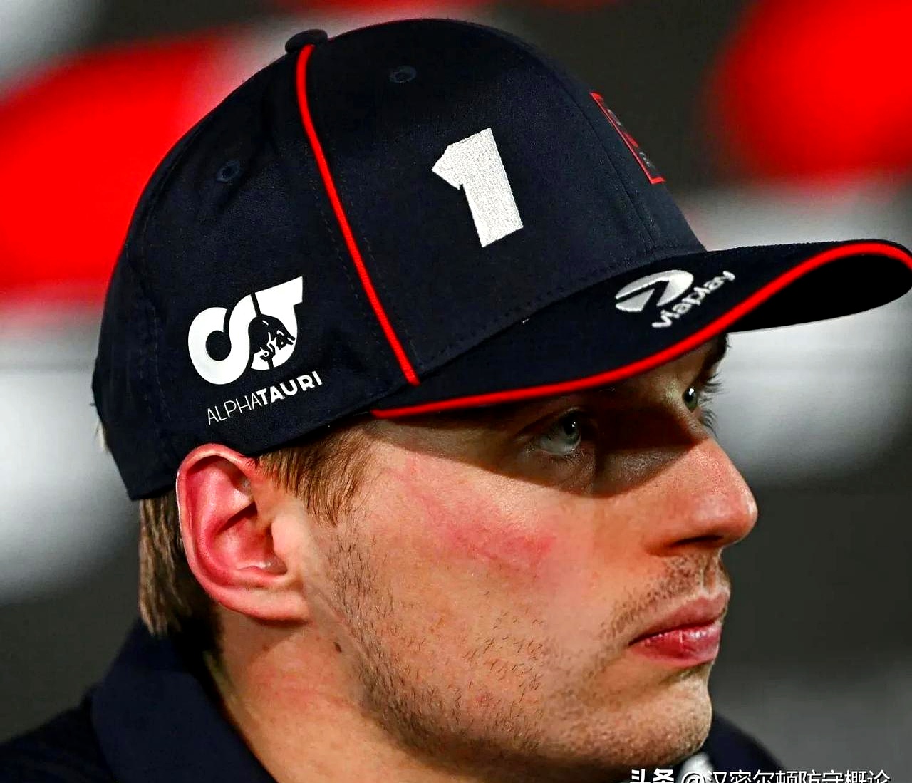 包含红牛二队逆转法拉利,维斯塔潘刷新纪录的词条 包含红牛二队逆转法拉利,维斯塔潘刷新纪录的词条